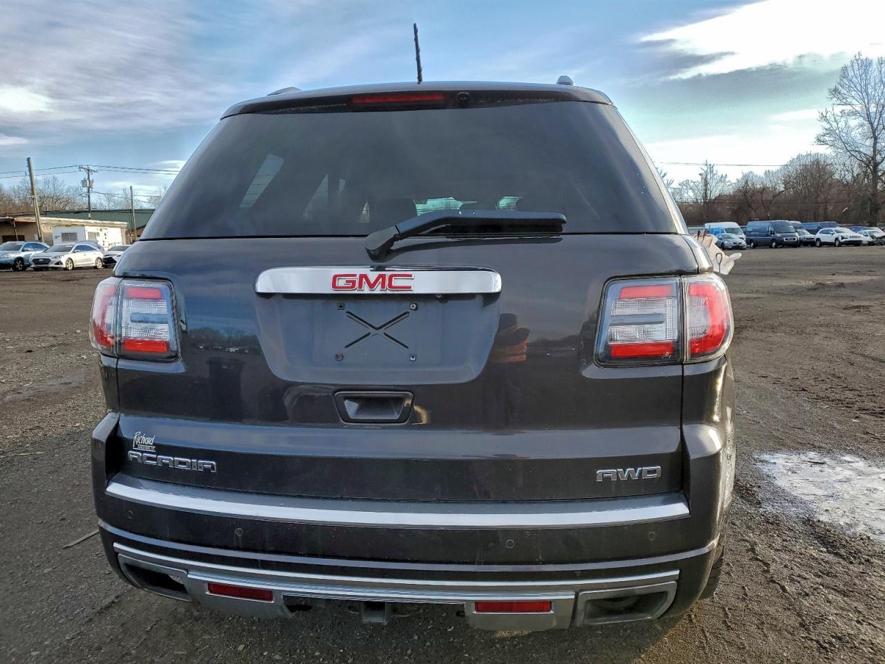 2016 GMC ACADIA