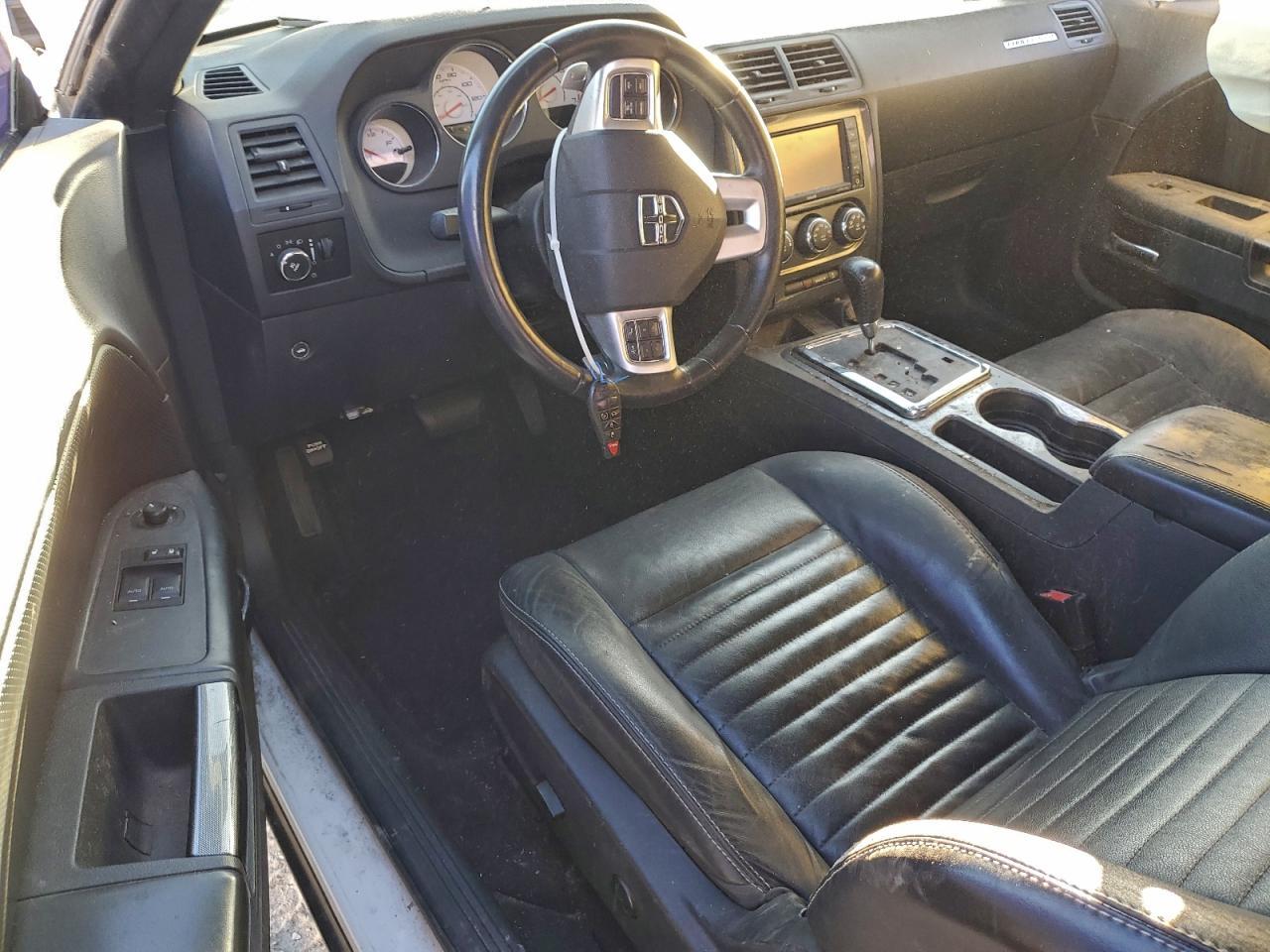 2013 DODGE Challenger