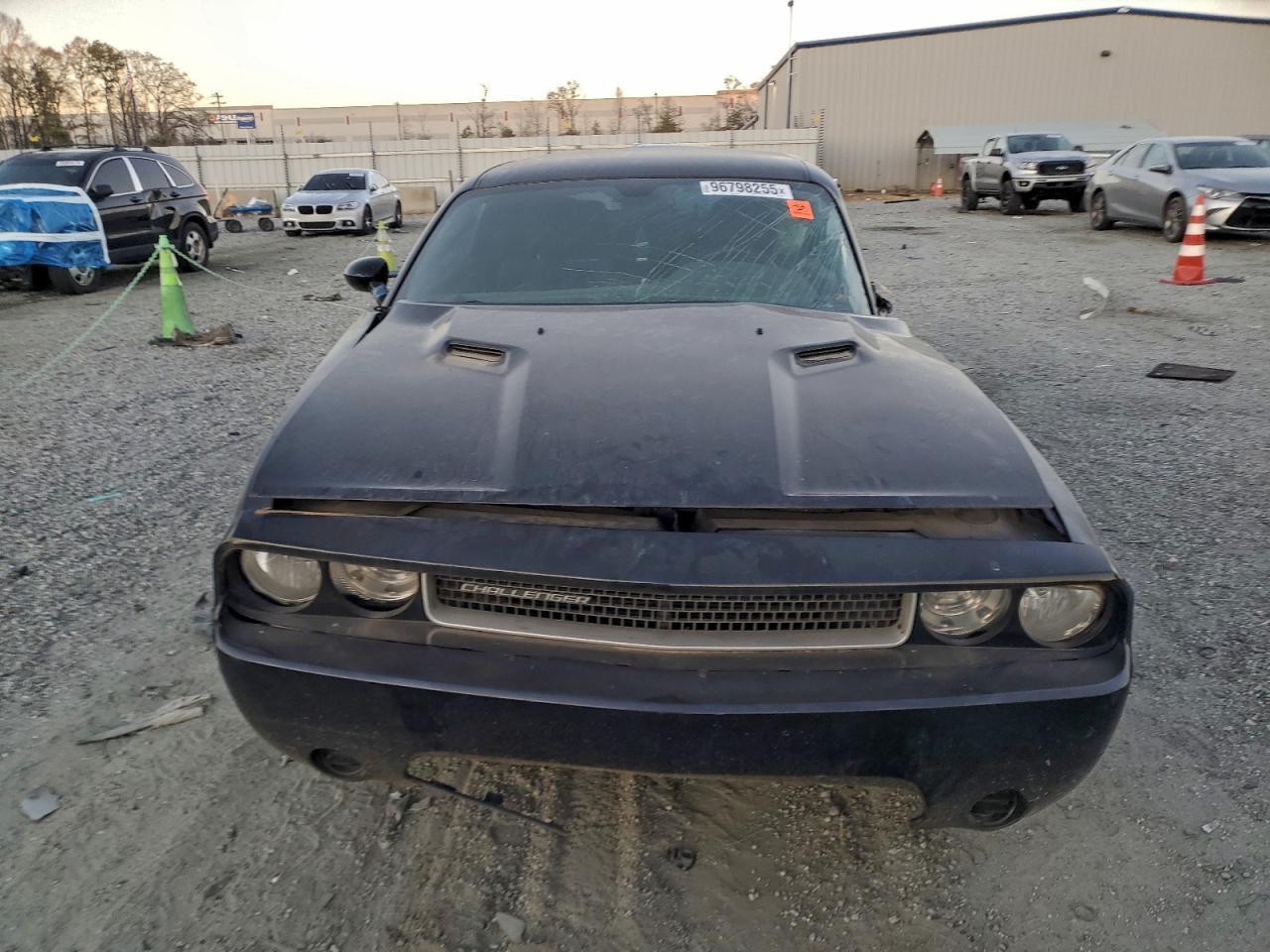 2012 DODGE Challenger