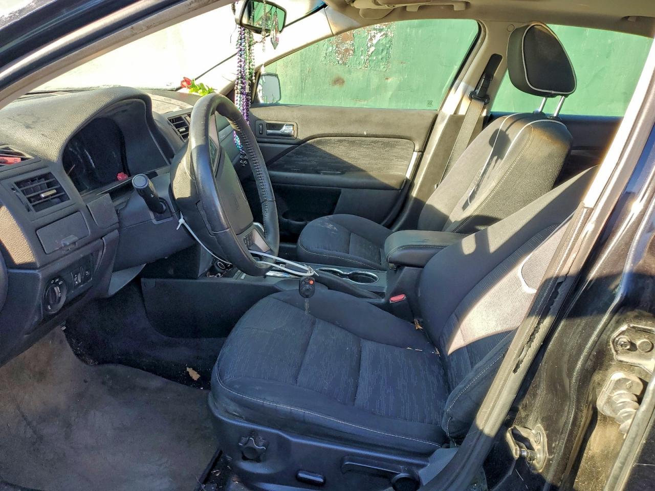 2010 FORD FUSION