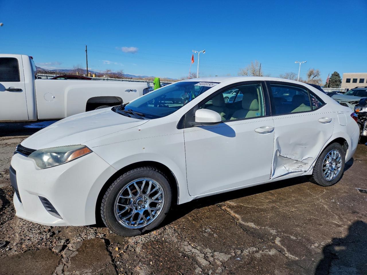 2014 TOYOTA COROLLA