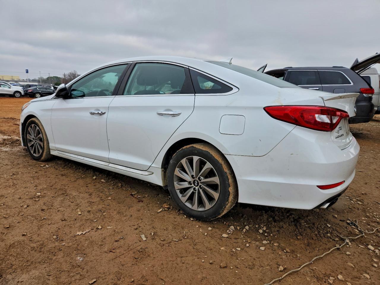 2015 HYUNDAI SONATA