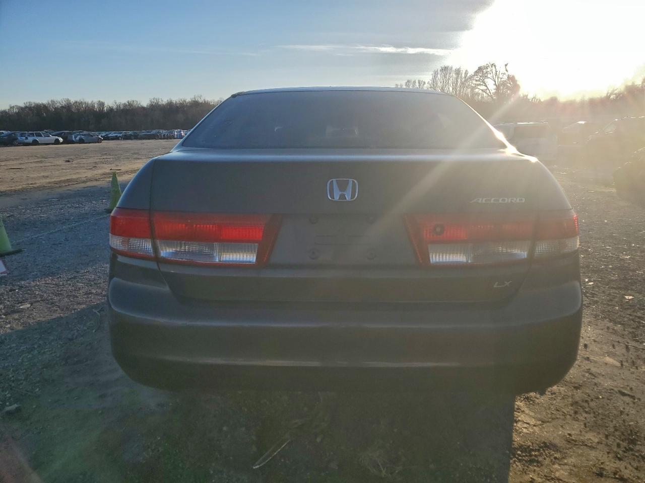 2004 HONDA ACCORD