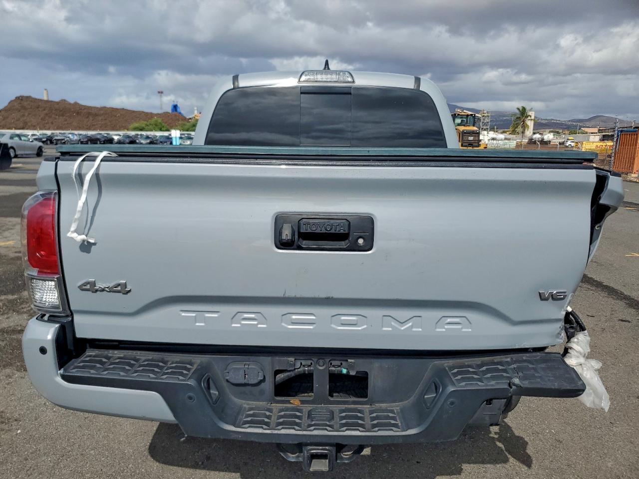 2018 TOYOTA TACOMA