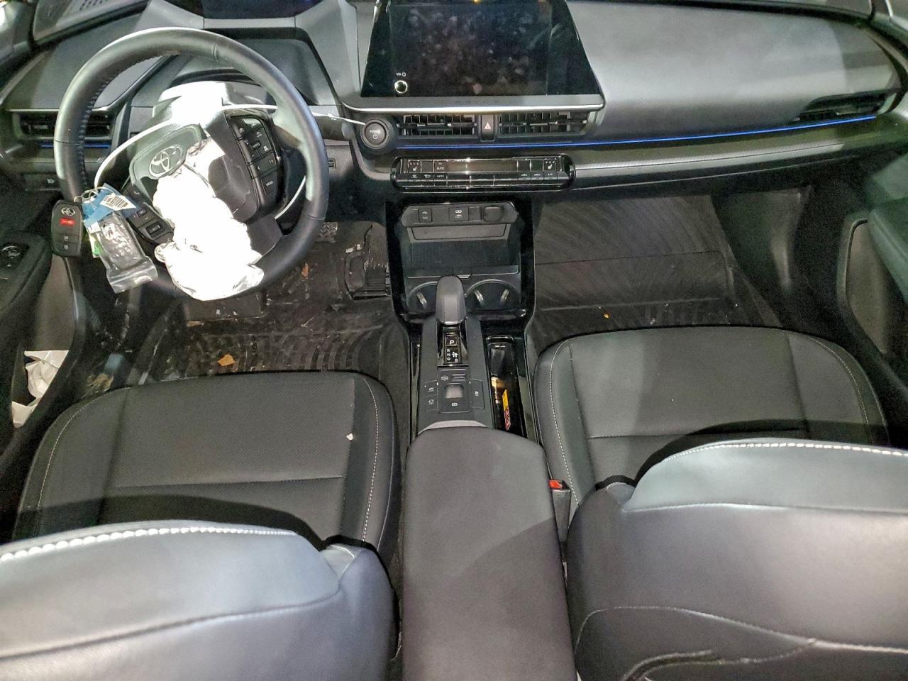 2025 TOYOTA PRIUS