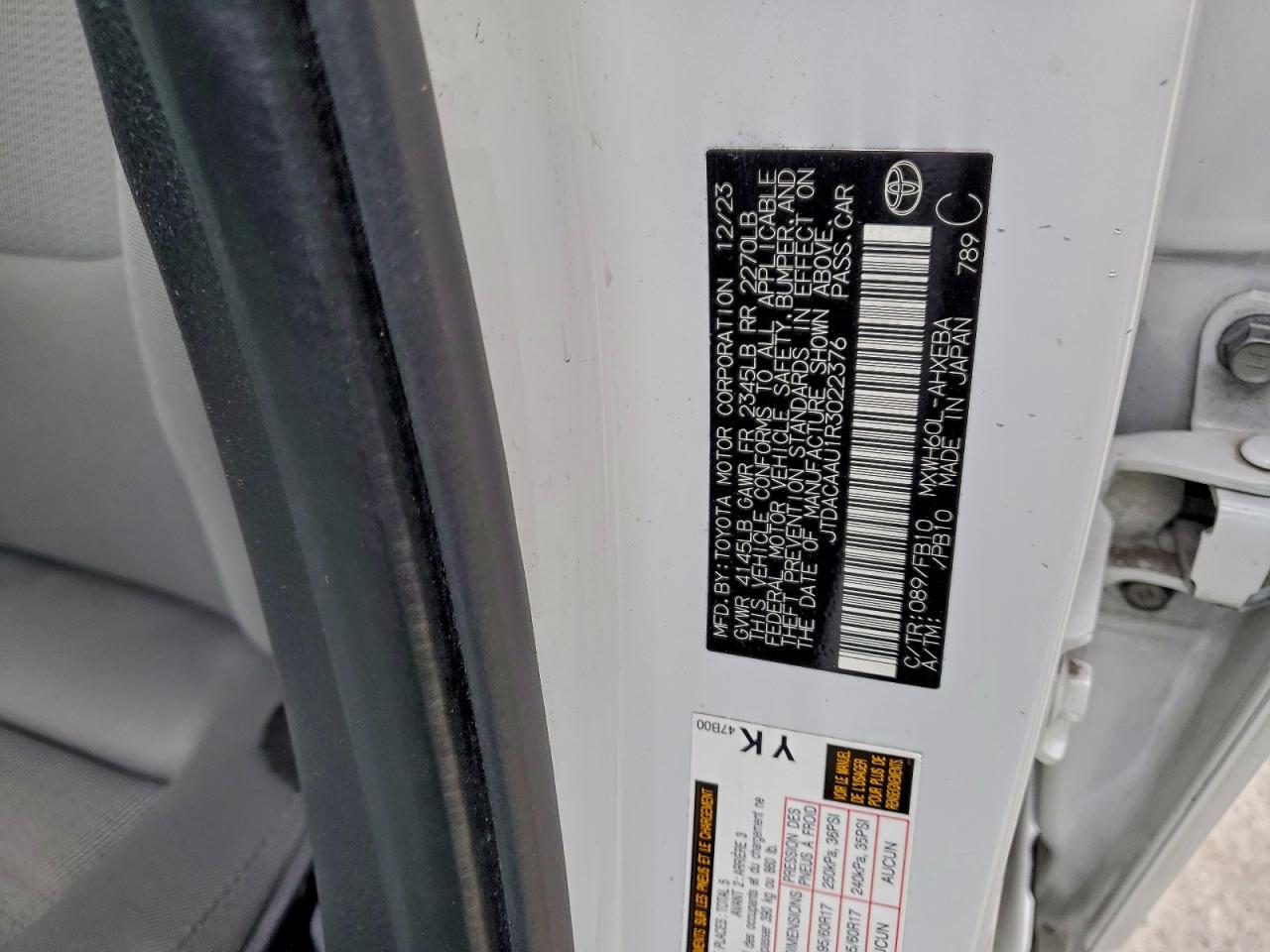 2024 TOYOTA PRIUS