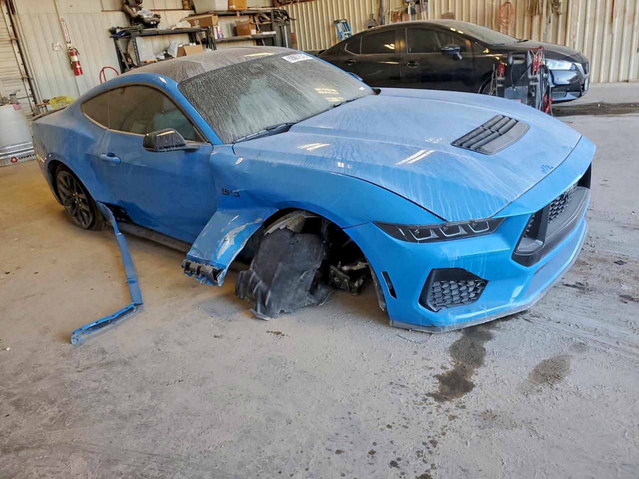 2025 FORD MUSTANG