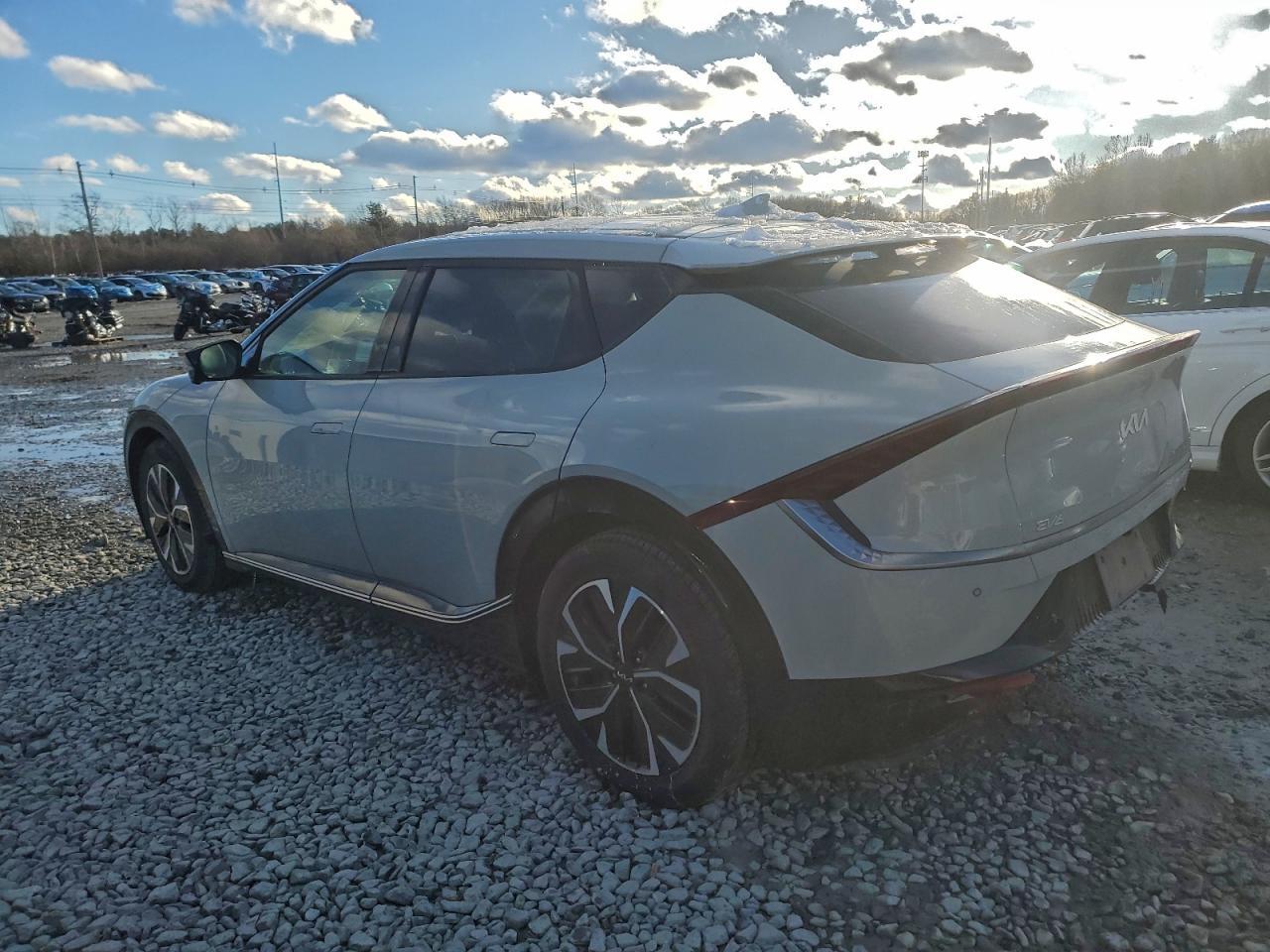 2022 KIA EV6