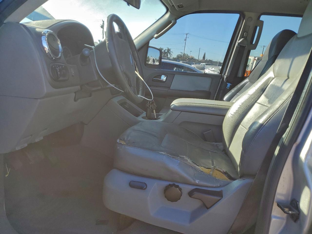 2005 FORD Expedition