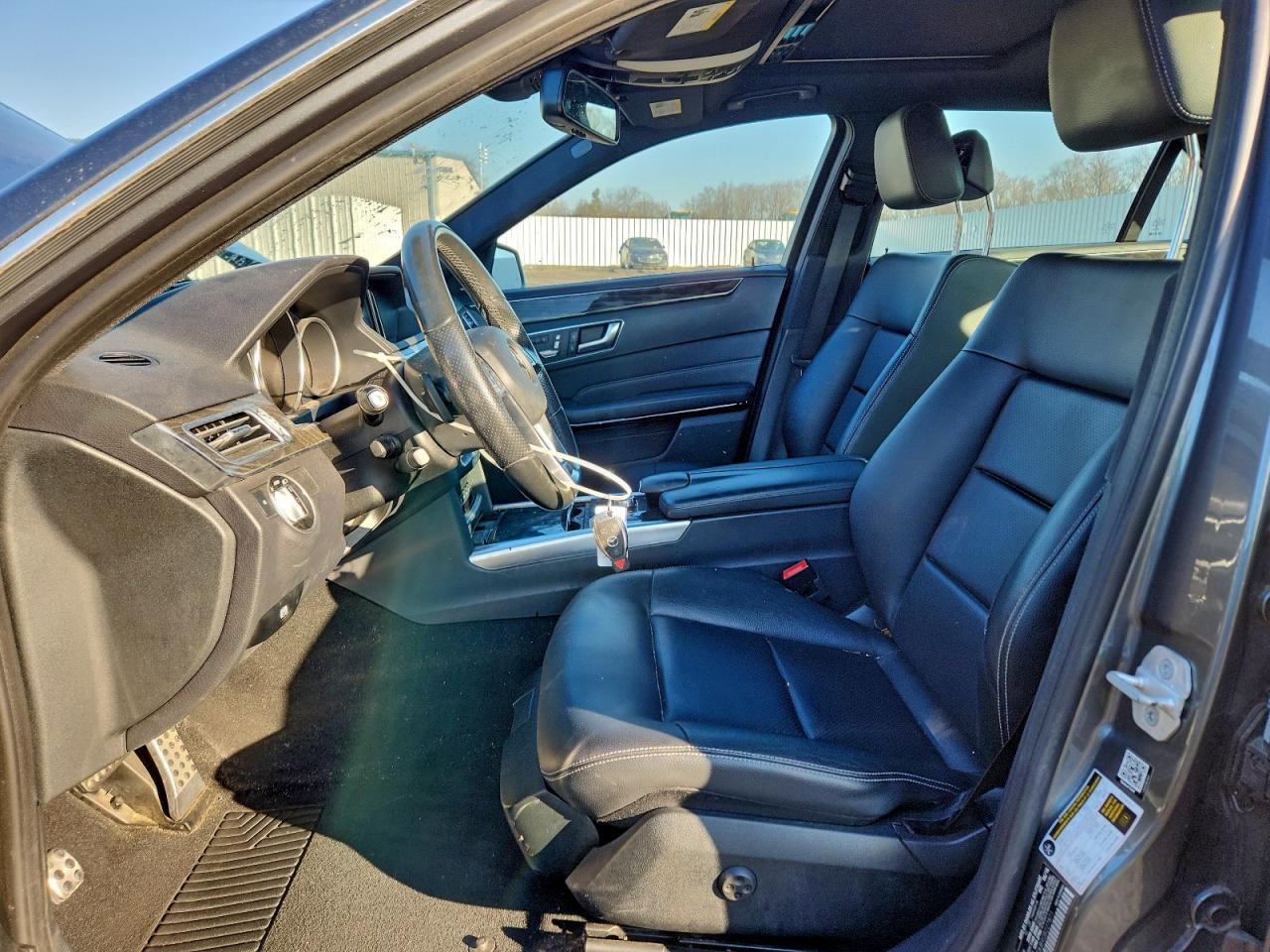 2016 MERCEDES-BENZ E-Class