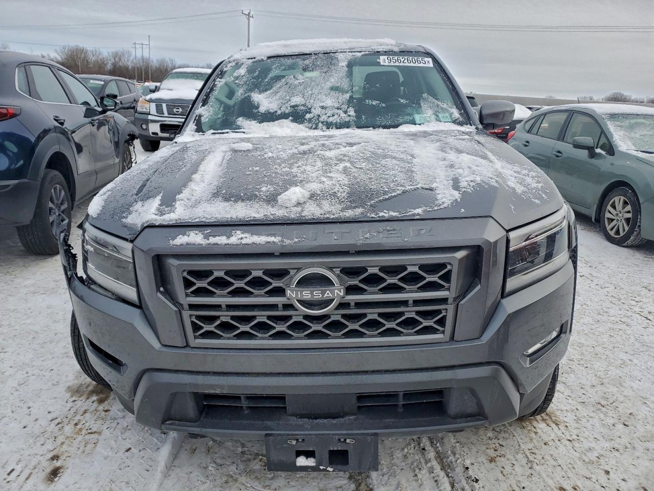 2024 NISSAN Frontier