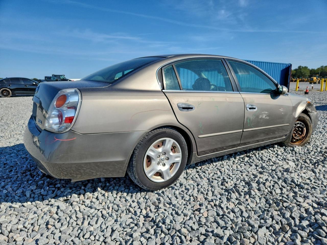 2004 NISSAN ALTIMA