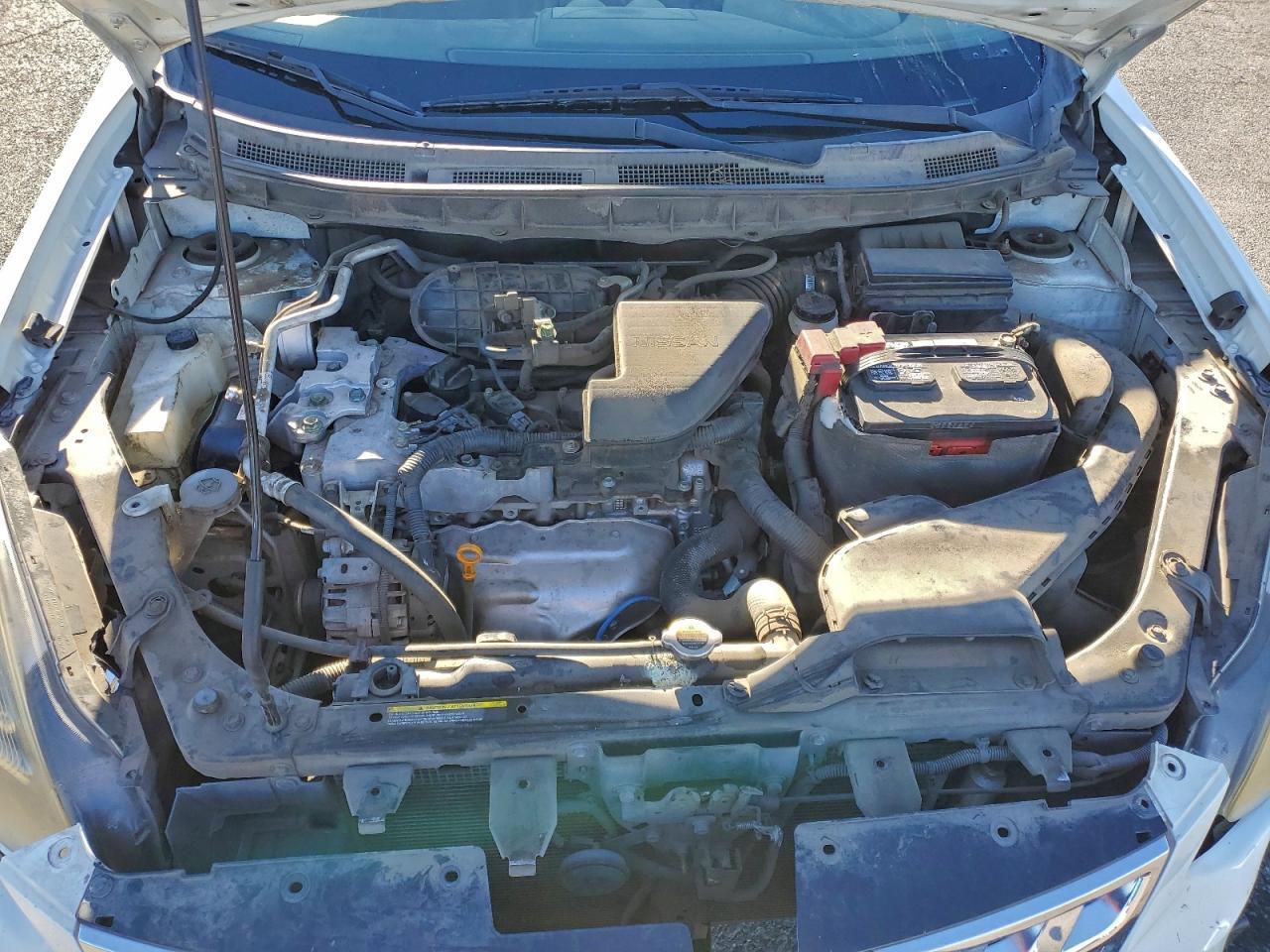 2015 NISSAN ROGUE