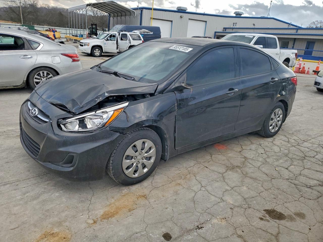 2015 HYUNDAI ACCENT