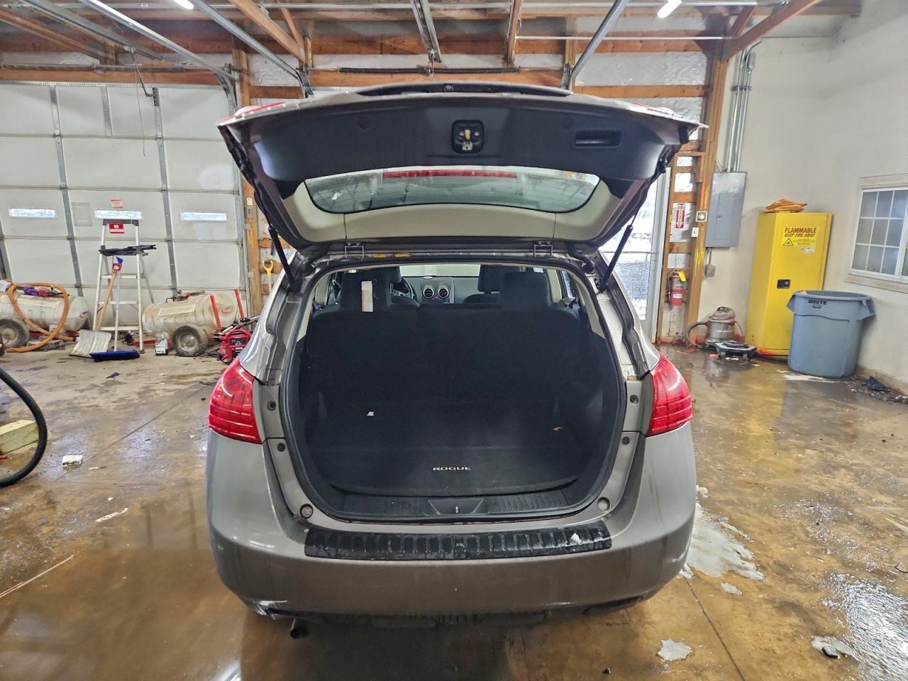 2014 NISSAN ROGUE