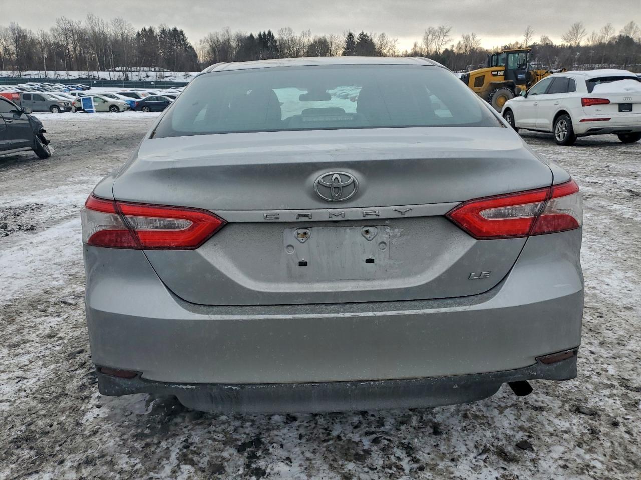2018 TOYOTA CAMRY