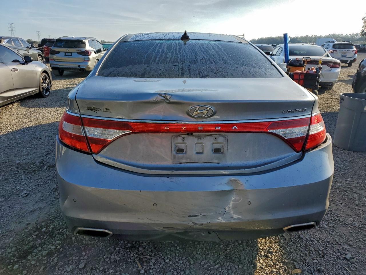2016 HYUNDAI Azera