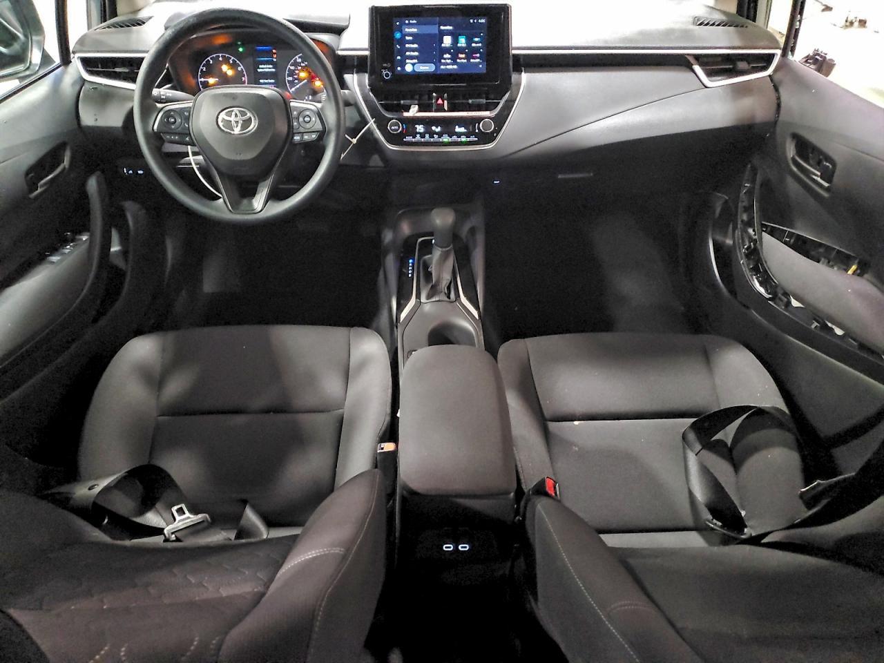 2025 TOYOTA COROLLA