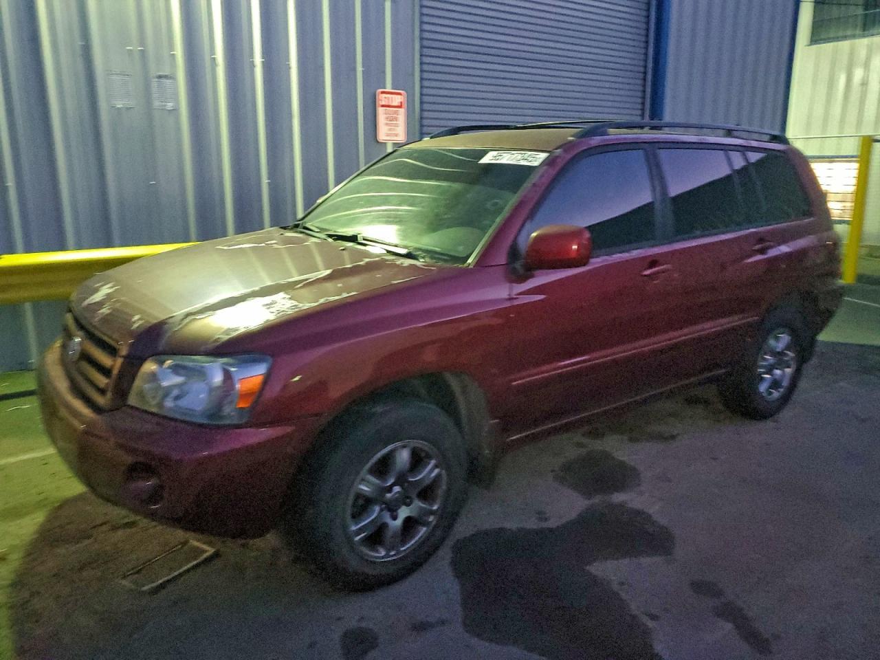 2005 TOYOTA HIGHLANDER