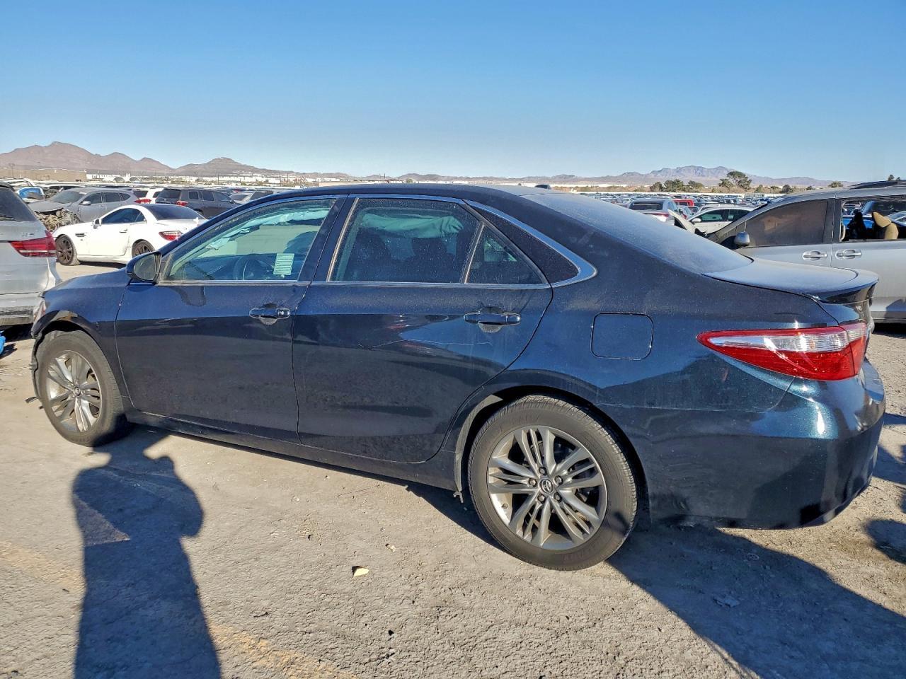 2015 TOYOTA CAMRY
