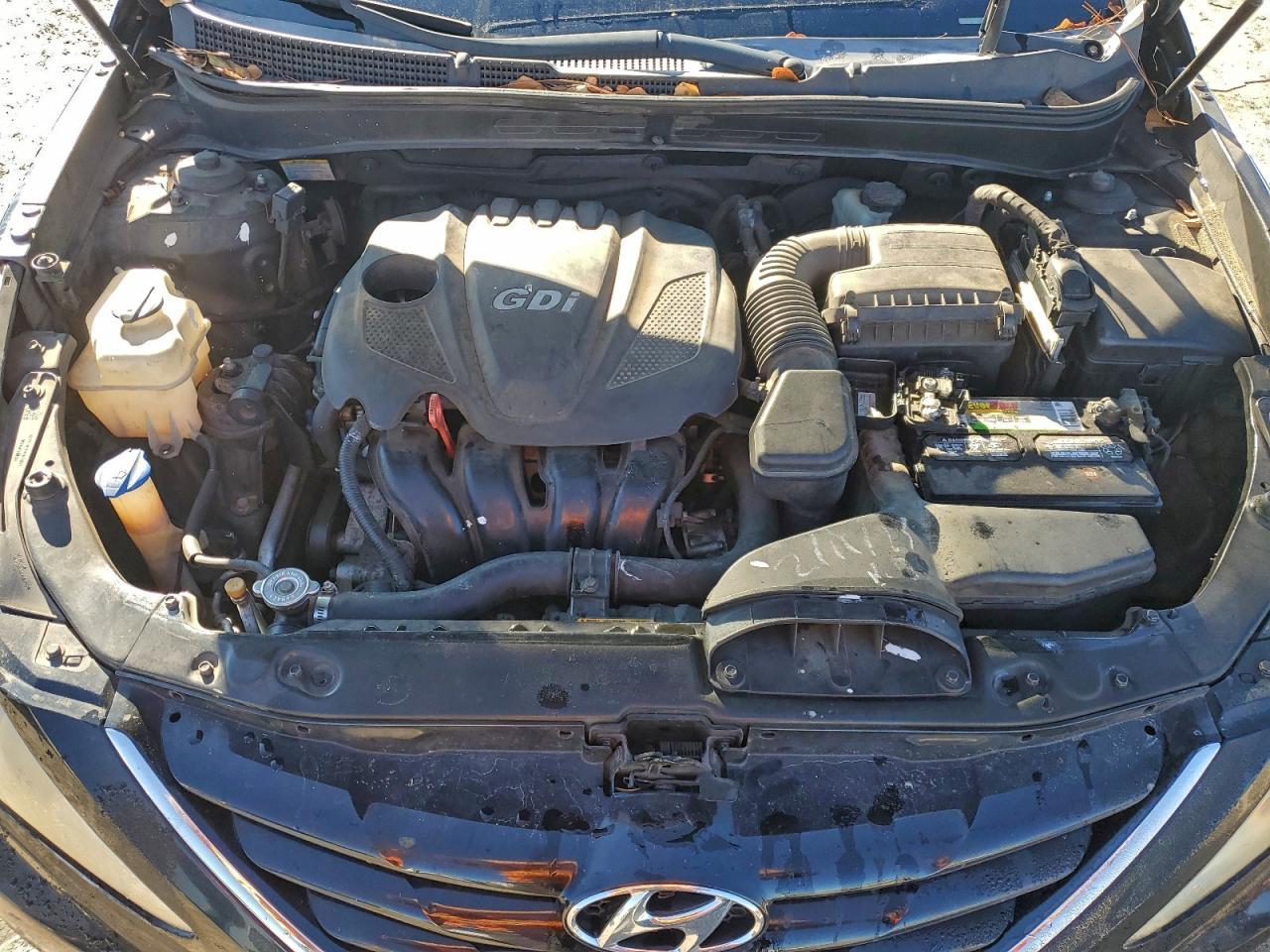 2011 HYUNDAI SONATA