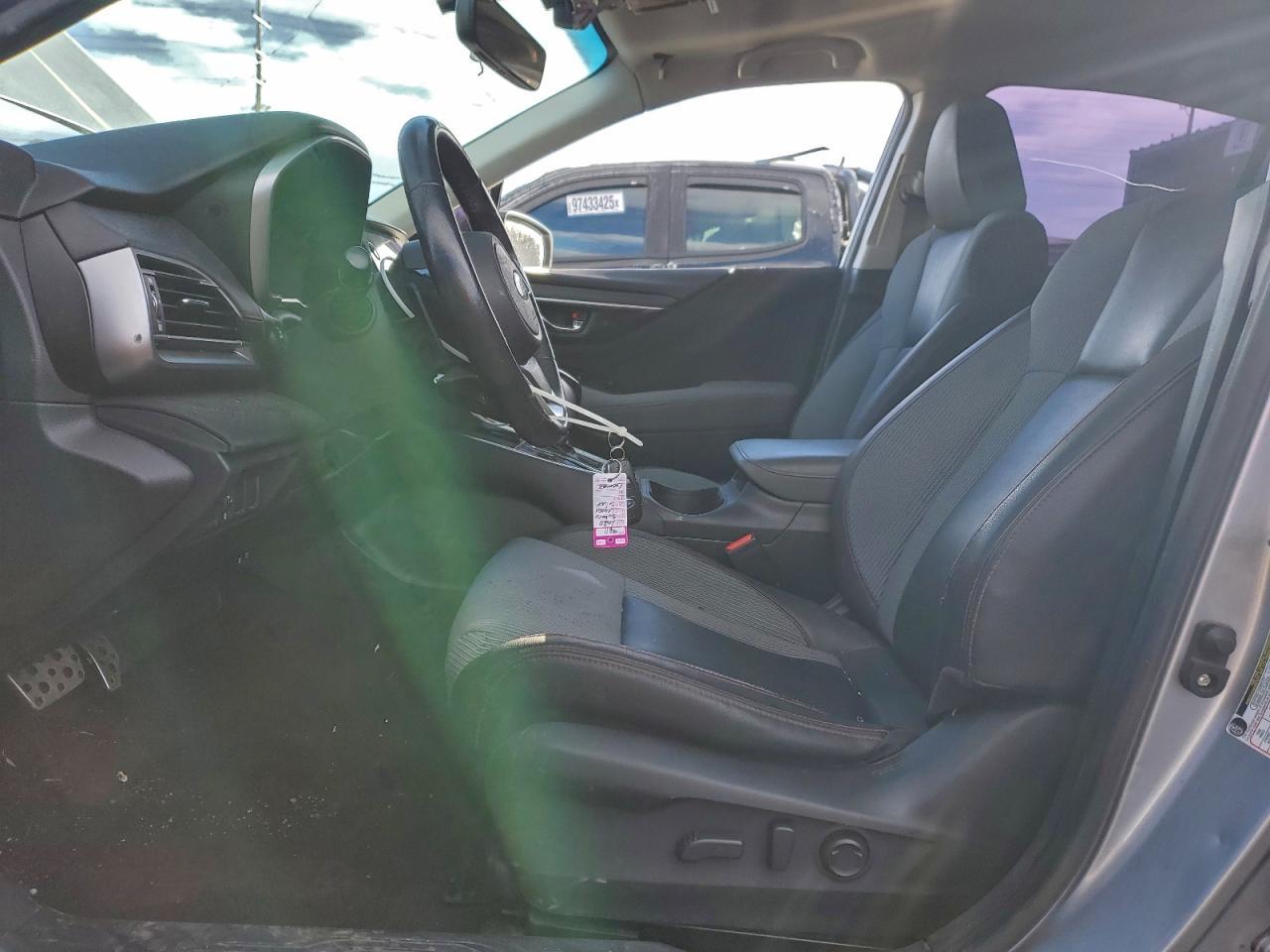 2020 SUBARU Legacy