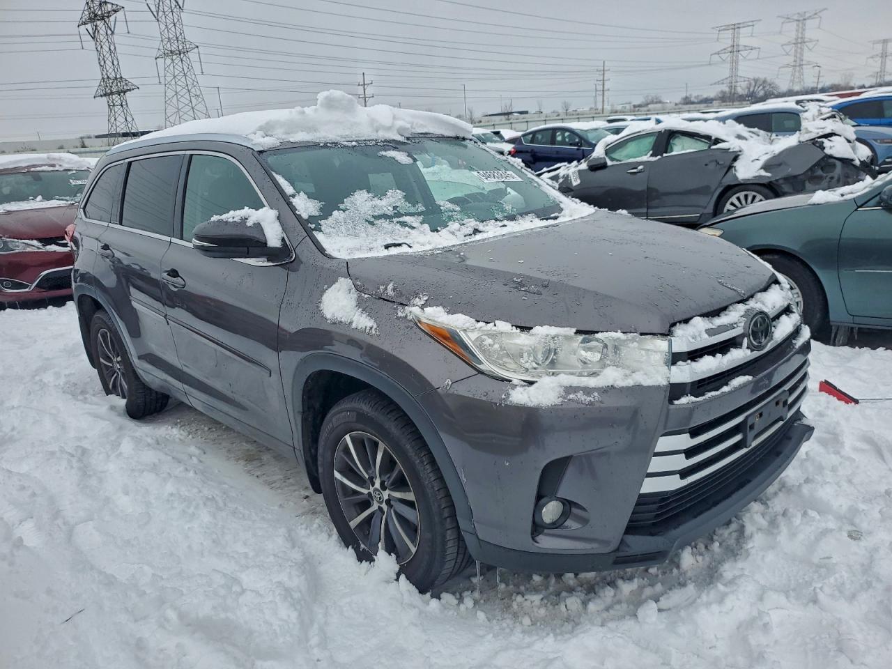 2017 TOYOTA HIGHLANDER