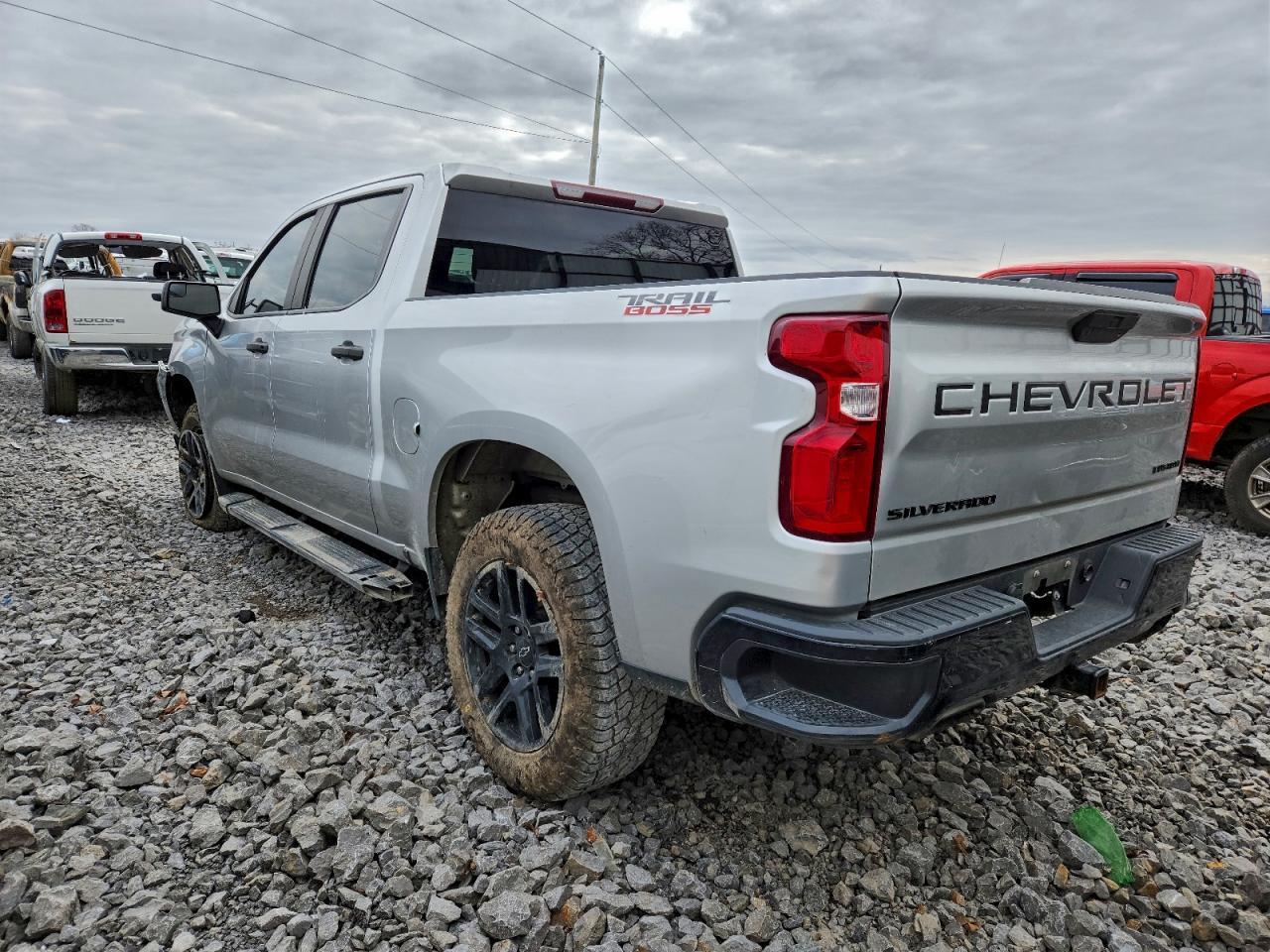 2021 CHEVROLET Silverado