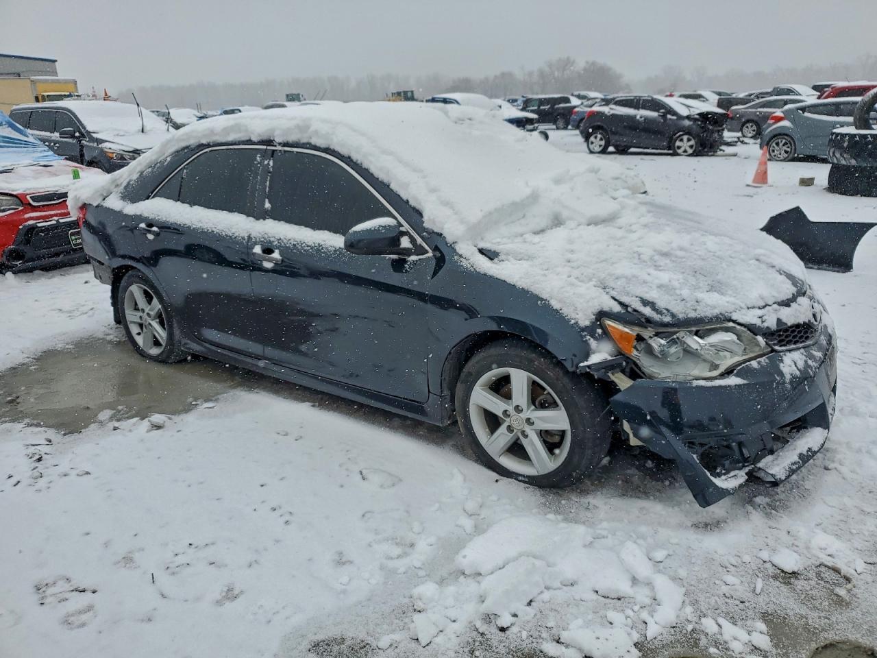 2012 TOYOTA CAMRY