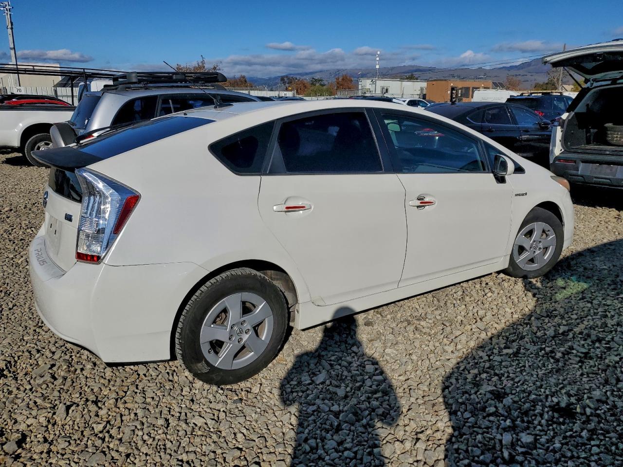 2011 TOYOTA PRIUS
