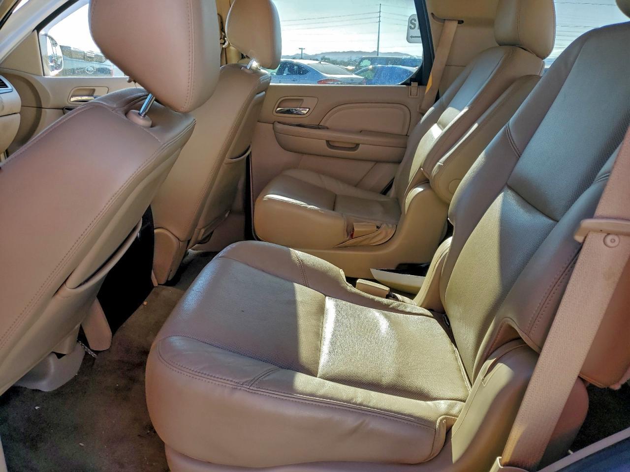 2013 CADILLAC ESCALADE