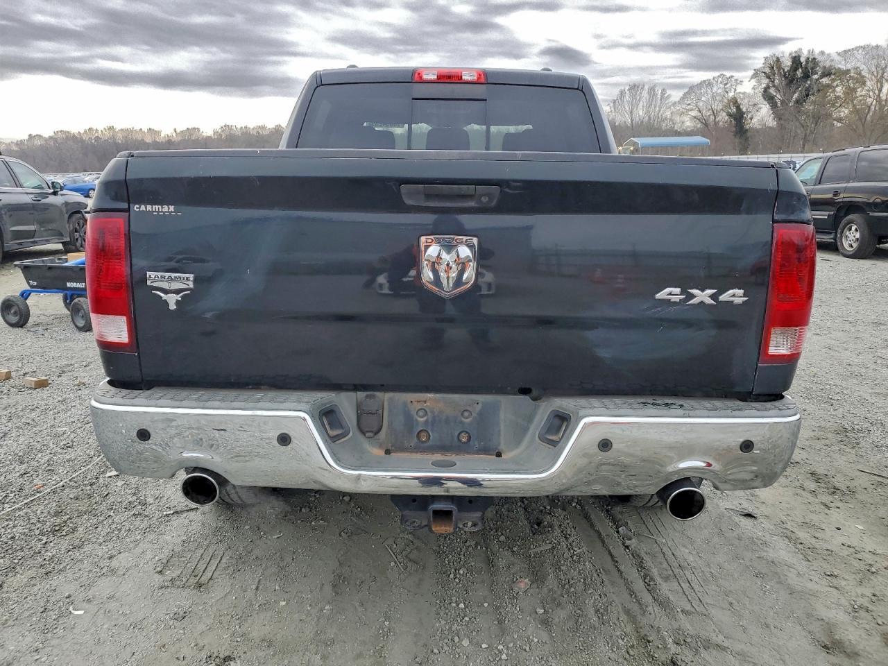2010 DODGE RAM 1500