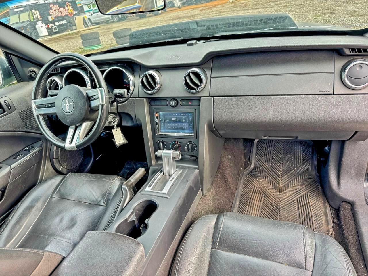 2006 FORD MUSTANG