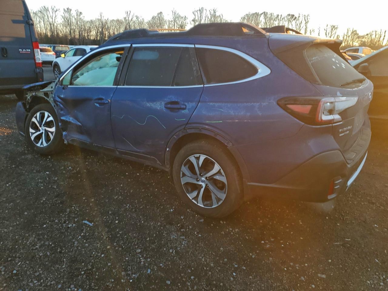 2020 SUBARU Outback