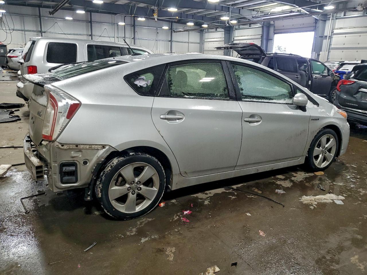 2014 TOYOTA PRIUS