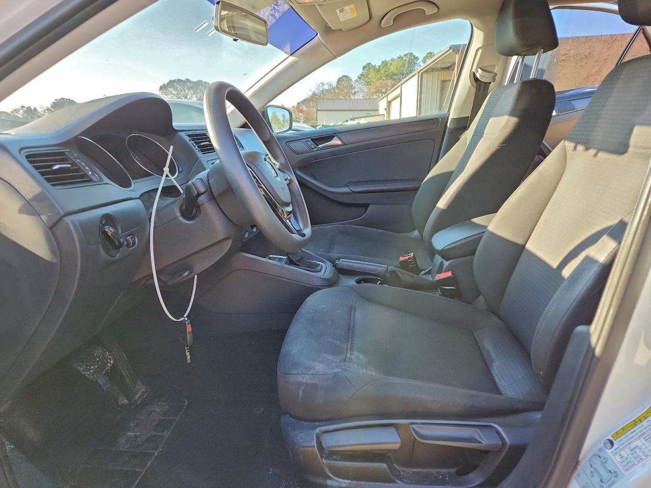 2016 VOLKSWAGEN JETTA