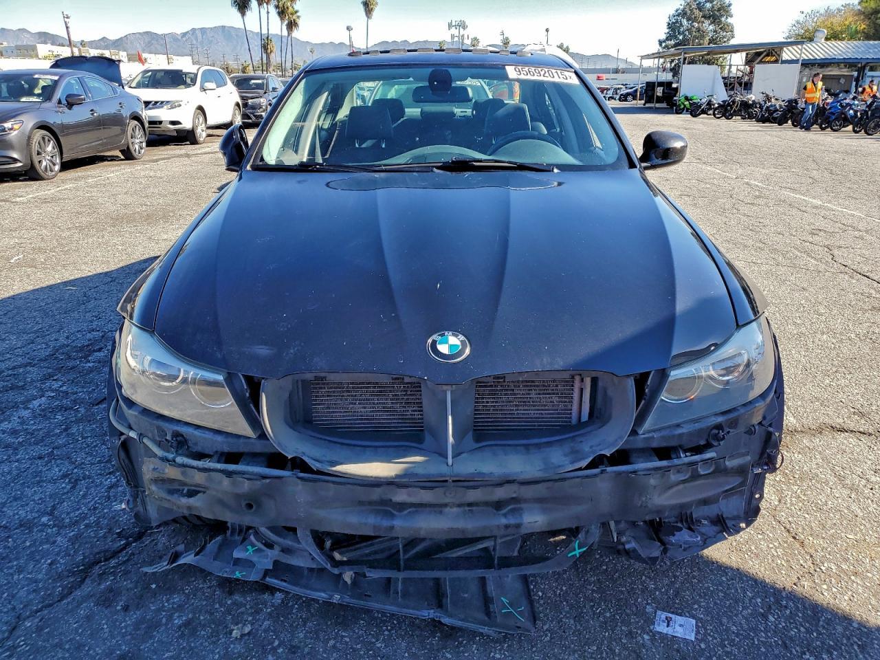 2011 BMW 3 SERIES