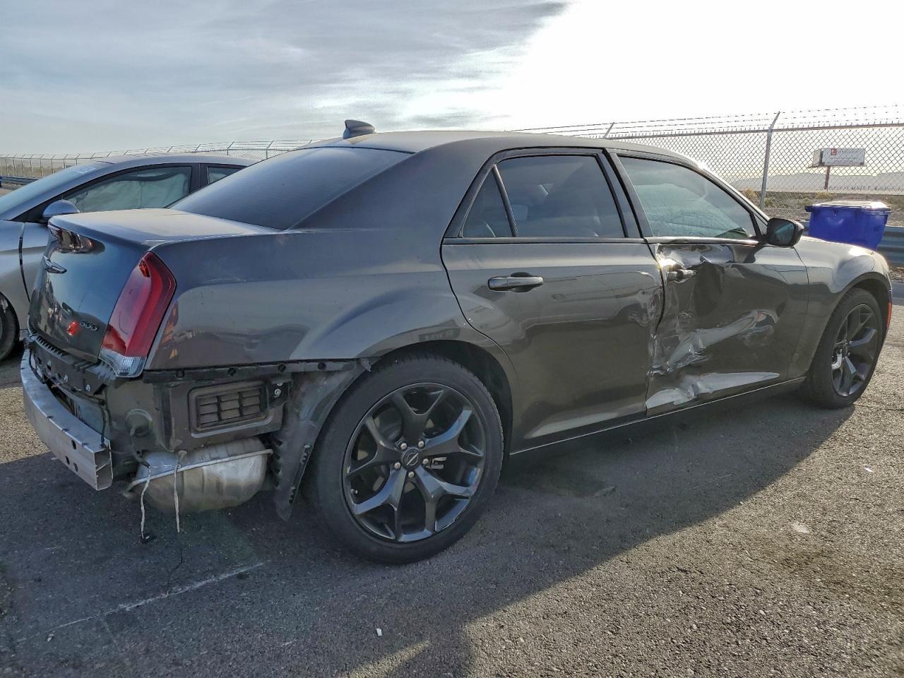 2023 CHRYSLER 300