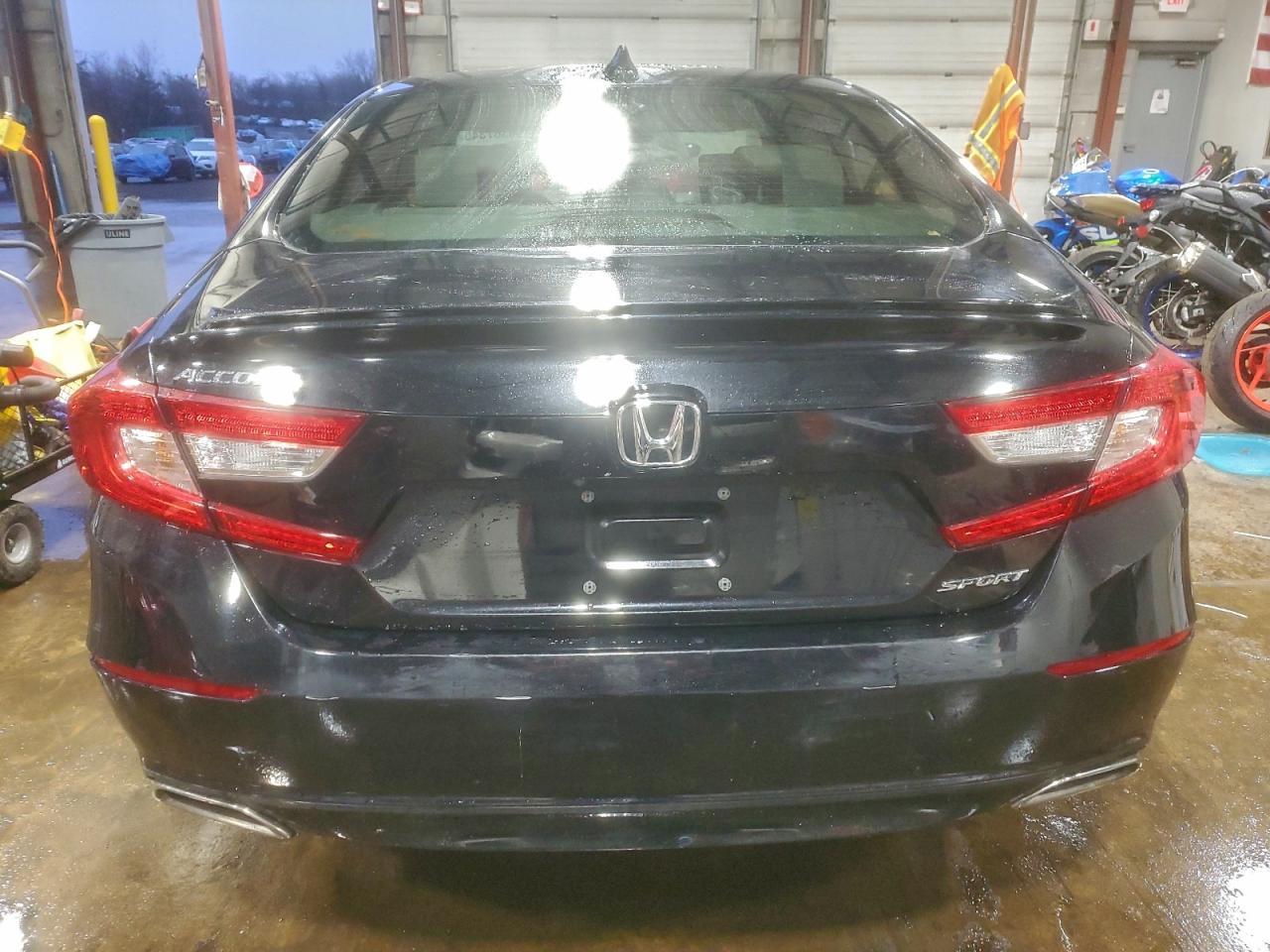2019 HONDA ACCORD