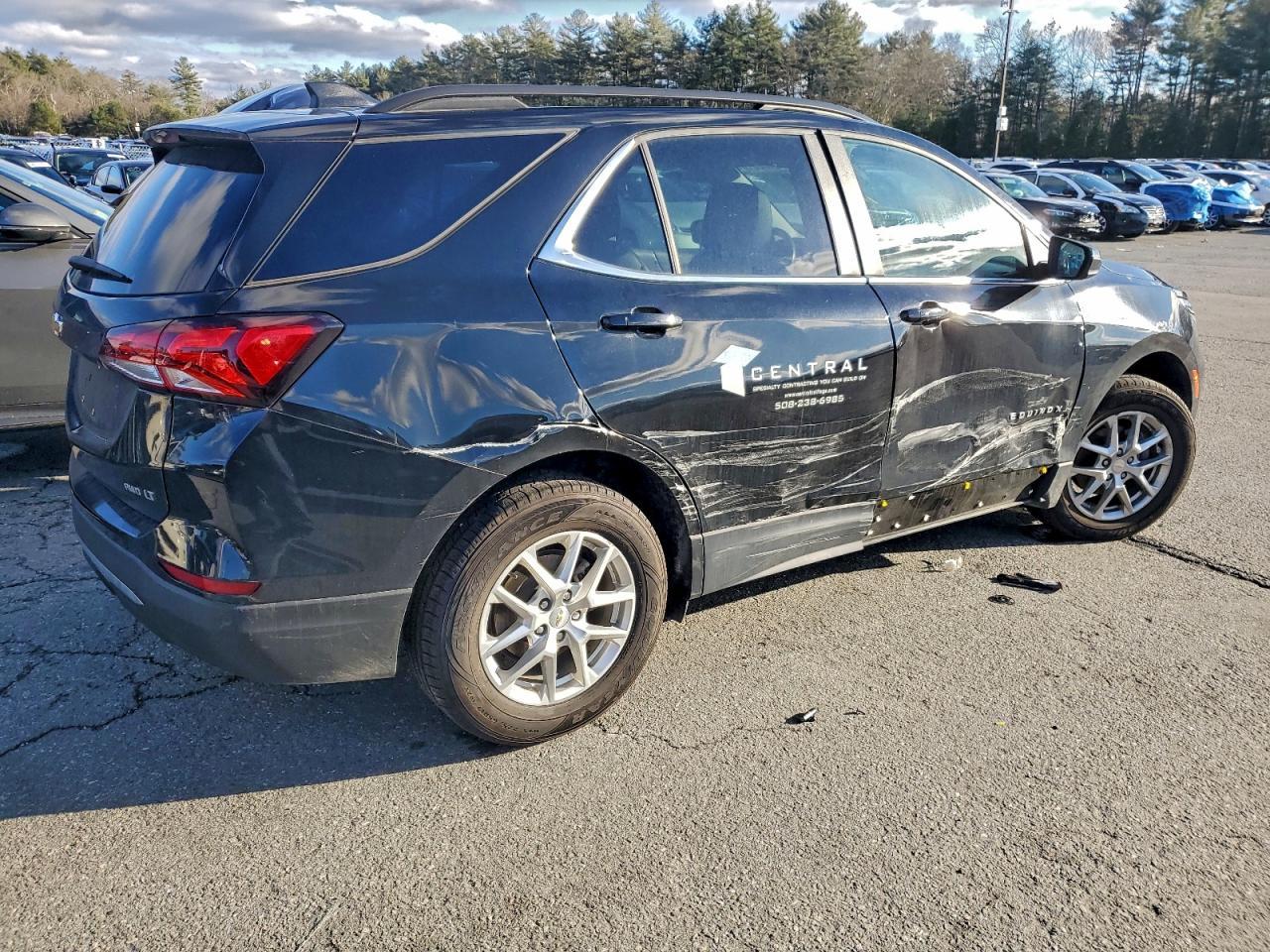 2022 CHEVROLET EQUINOX