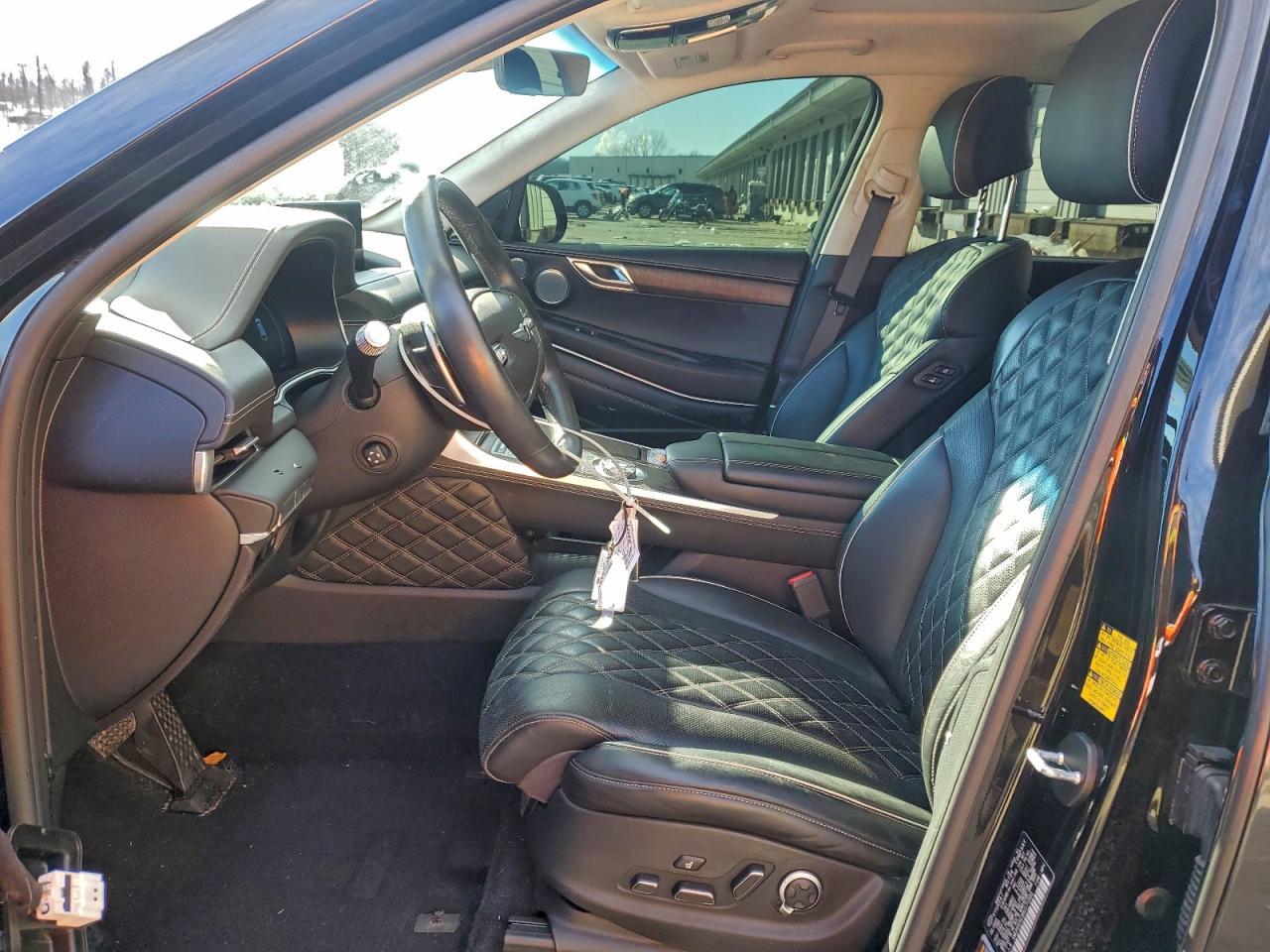 2024 GENESIS GV80