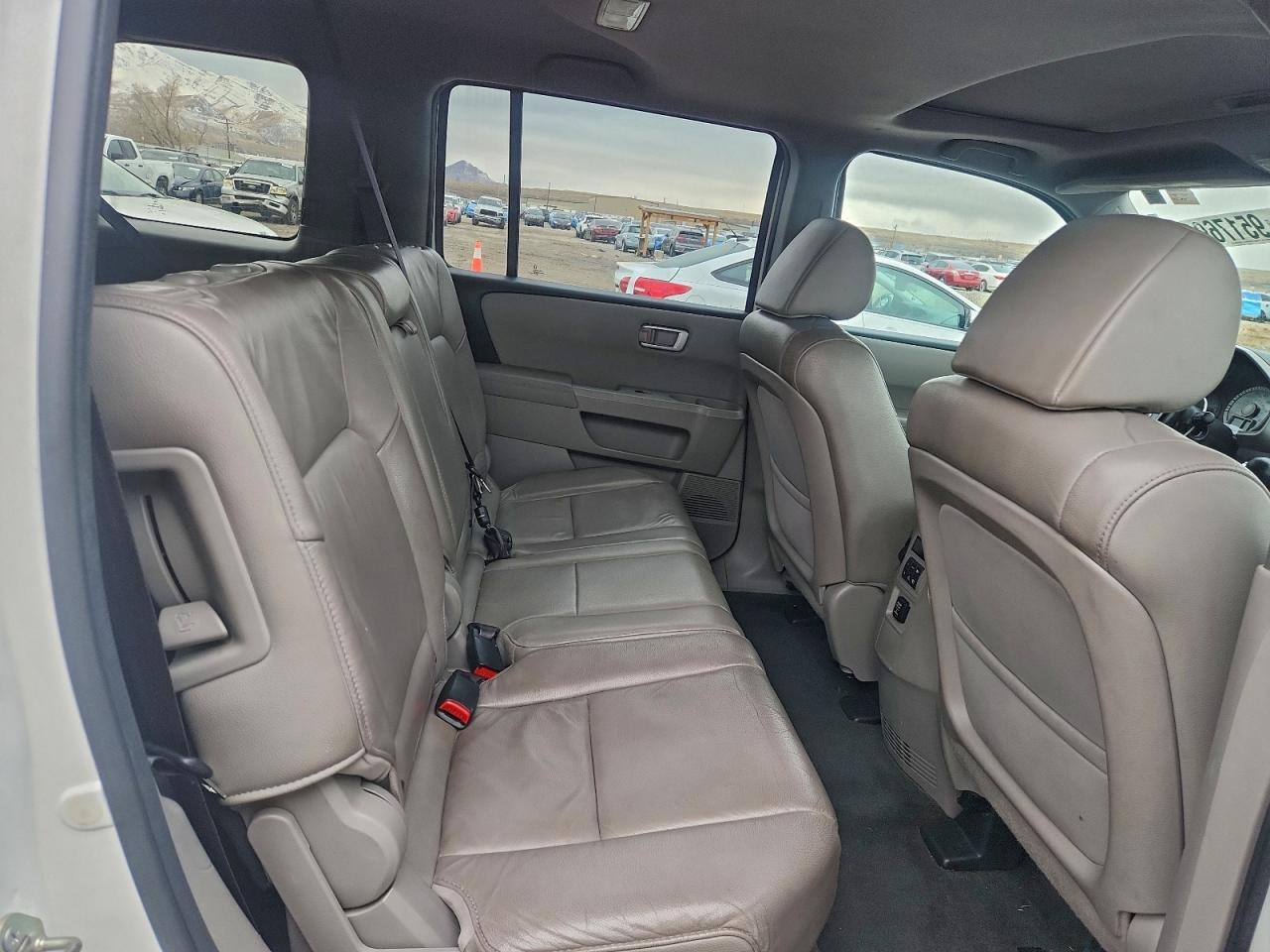 2014 HONDA PILOT