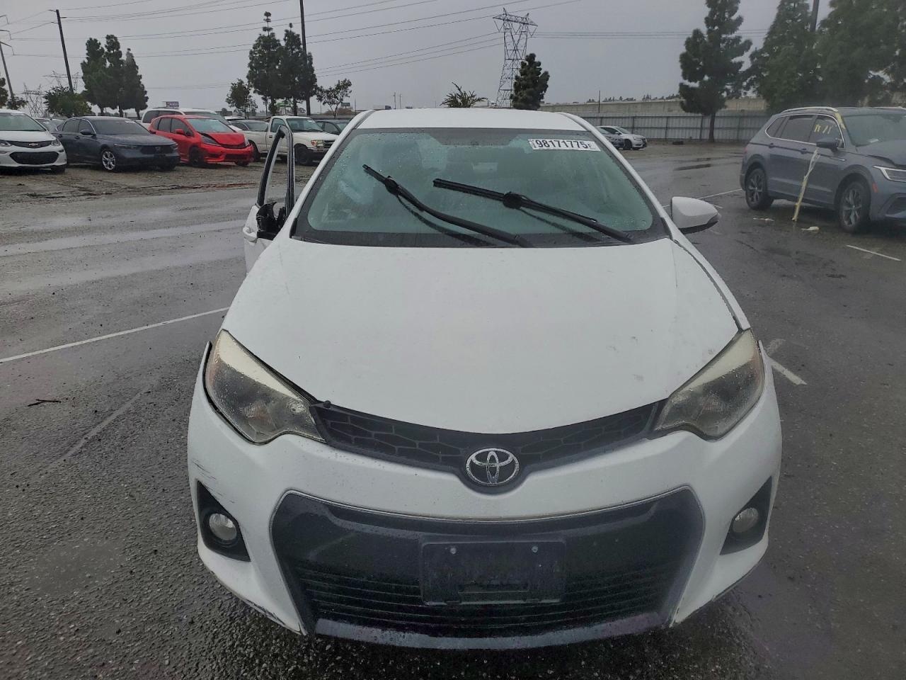 2015 TOYOTA COROLLA
