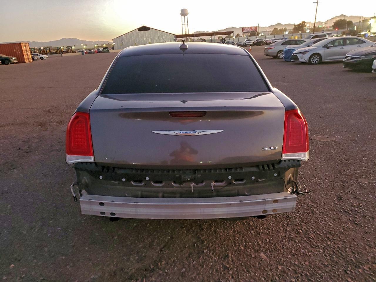 2021 CHRYSLER 300