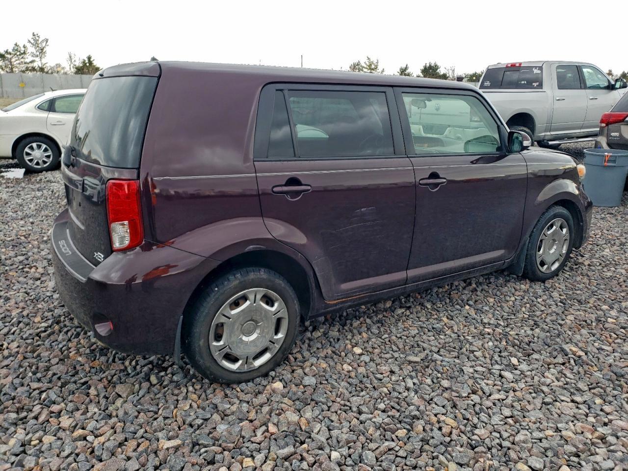 2012 TOYOTA SCION