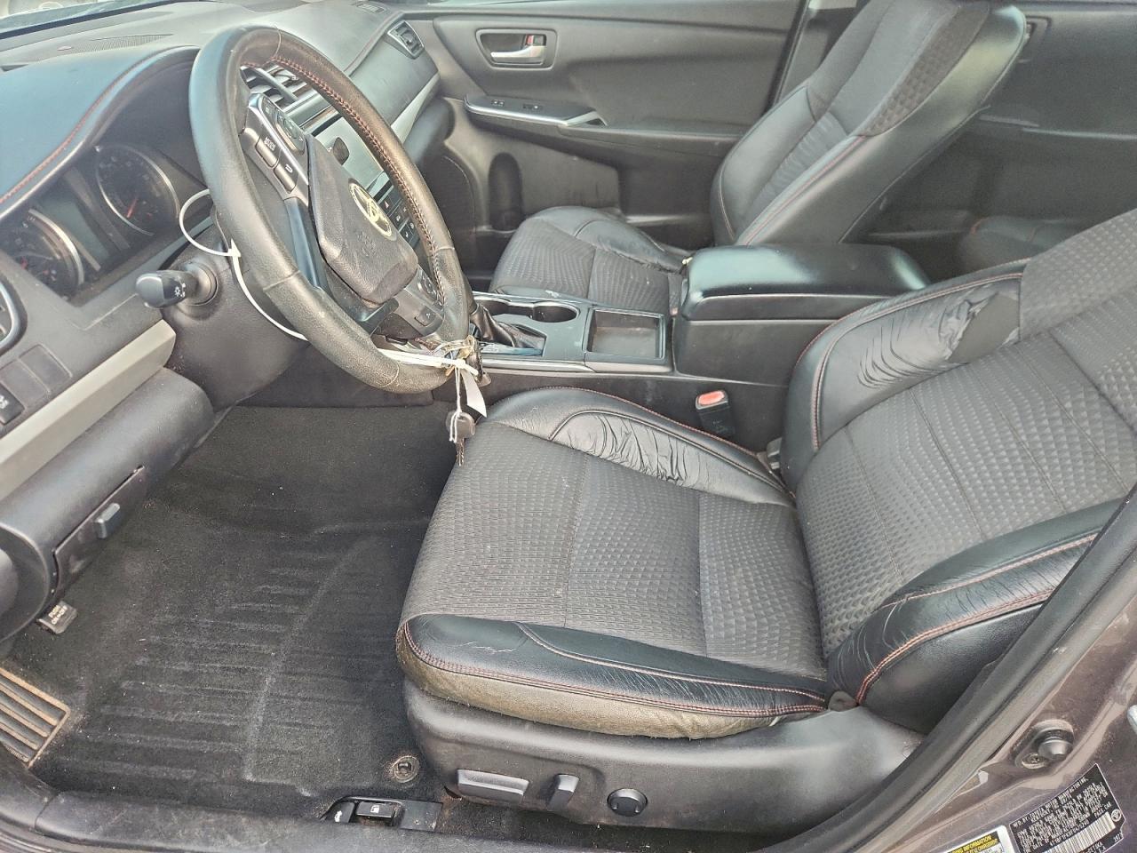 2015 TOYOTA CAMRY