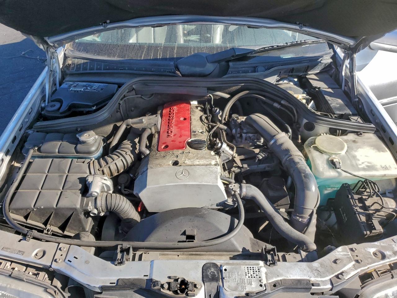 2000 MERCEDES-BENZ C-CLASS