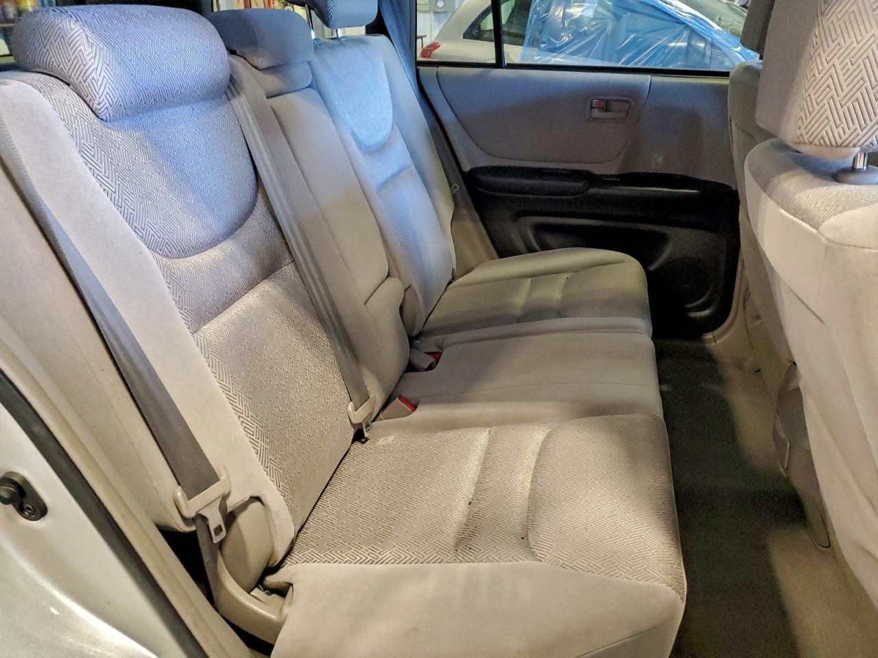 2003 TOYOTA HIGHLANDER