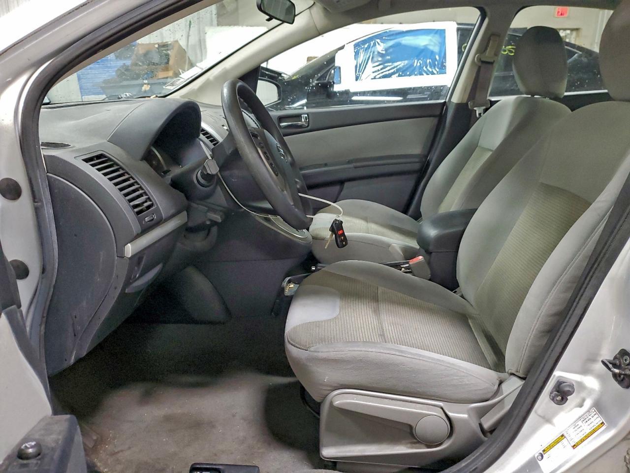 2010 NISSAN SENTRA