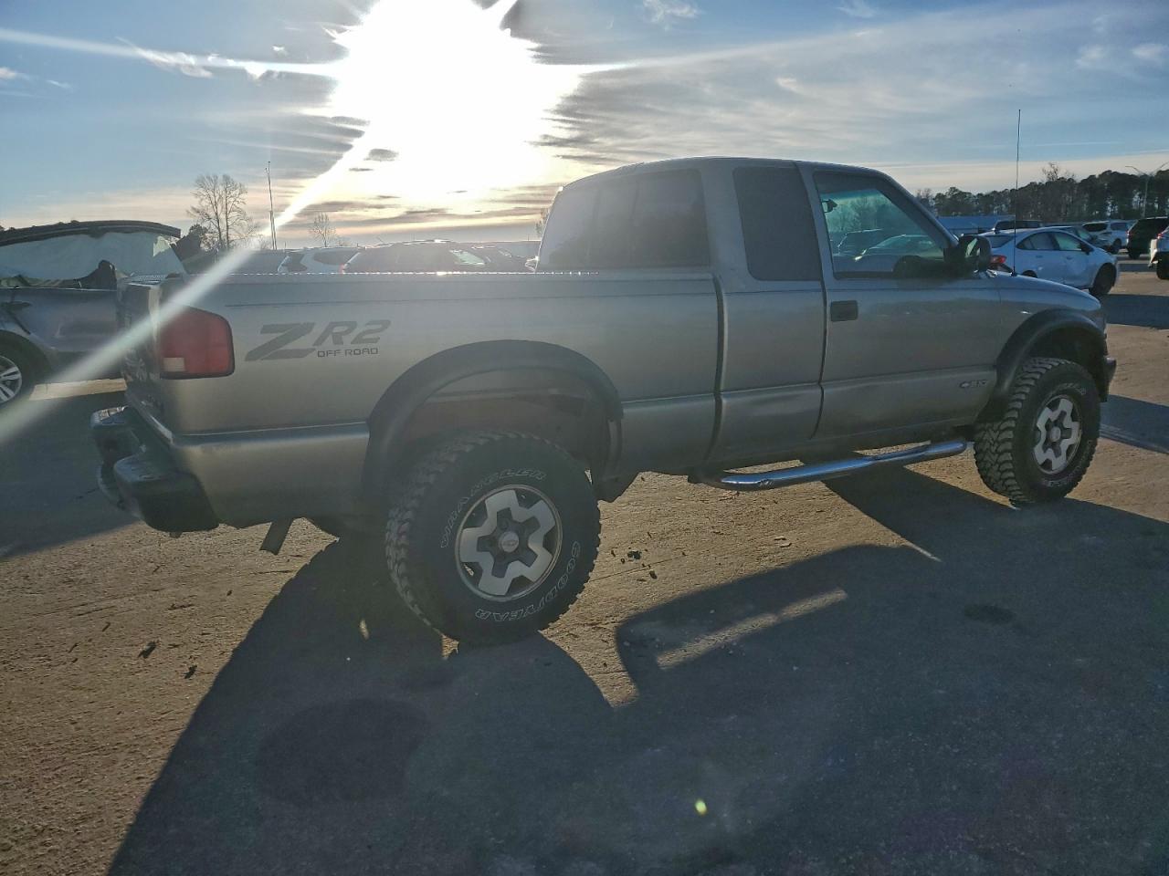 2001 CHEVROLET BLAZER